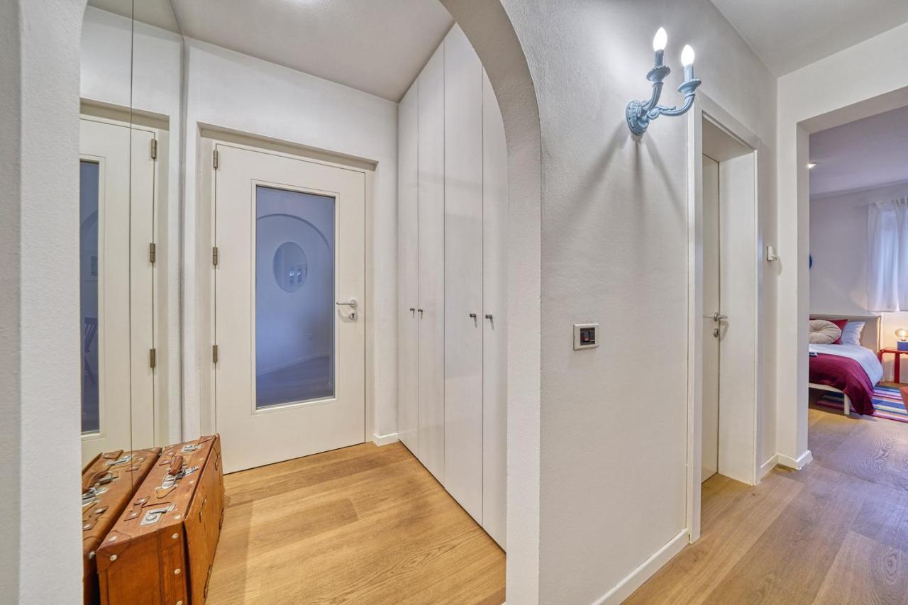 Centrally Located Apartment With Parking Space Kaltern Exterior foto